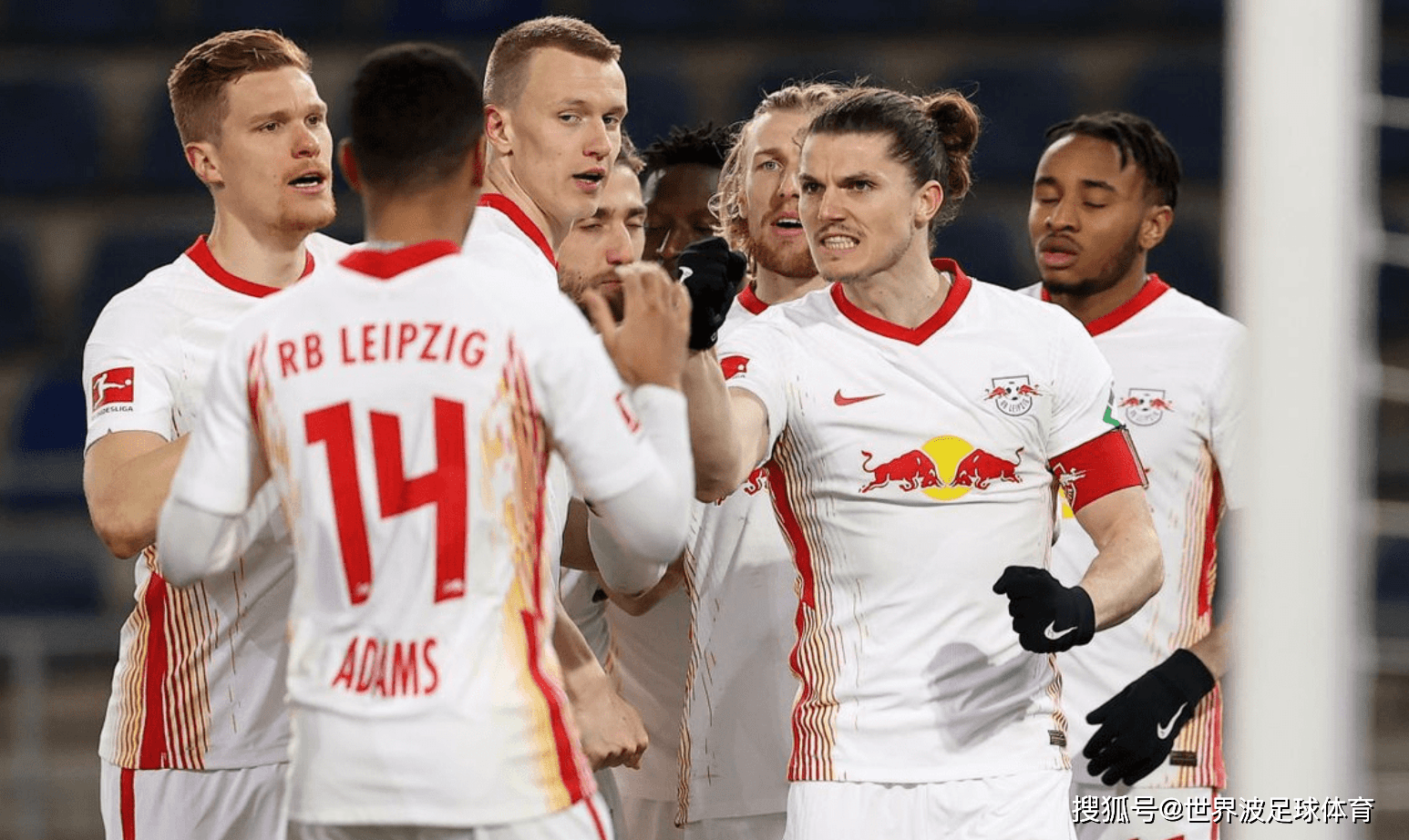 包含转折点!沃尔夫斯堡回应争议;德国杯转会期攻防权衡;话题不断;更衣室氛围转暖的词条 包含转折点!沃尔夫斯堡回应争议;德国杯转会期攻防权衡;话题不断;更衣室氛围转暖的词条