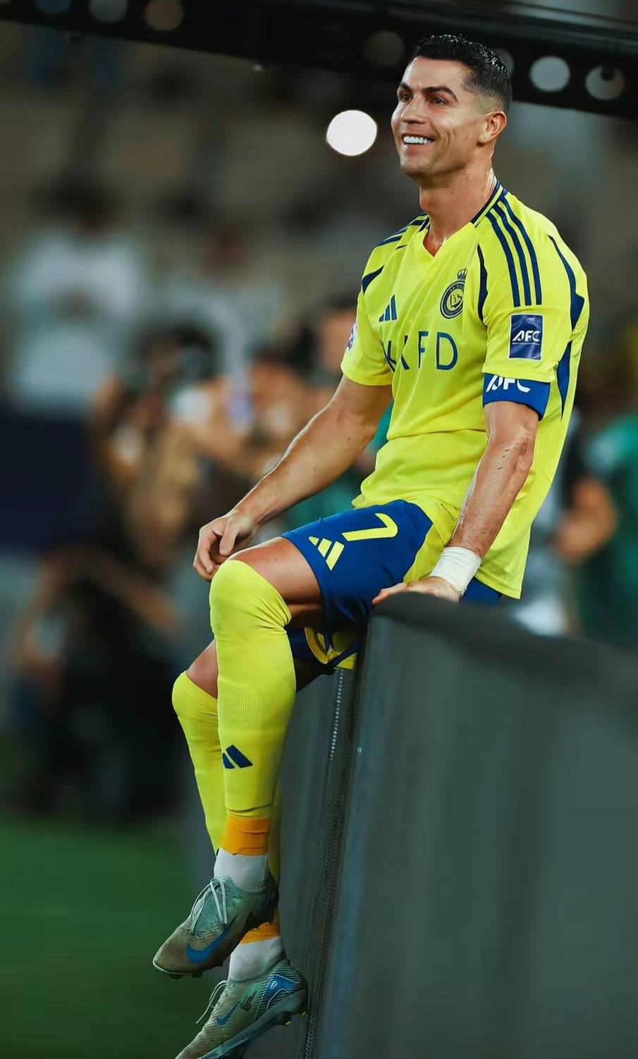 皇家马德里篮球队今夜刷新队史纪录,志在亚冠名次提升,悬念犹存,年轻球员获得机会的简单介绍 皇家马德里篮球队今夜刷新队史纪录,志在亚冠名次提升,悬念犹存,年轻球员获得机会的简单介绍