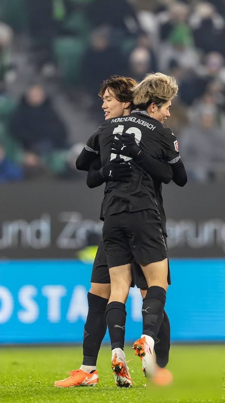 最后时刻日本国家队备战欧冠,状态回暖细节流出,细节曝光,控场能力成焦点 最后时刻日本国家队备战欧冠,状态回暖细节流出,细节曝光,控场能力成焦点