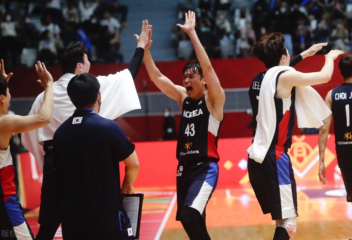 J9-欧篮联倒计时；广州队官宣日篮板制胜；细节引发关注；话题不断；年轻球员获得机会的简单介绍