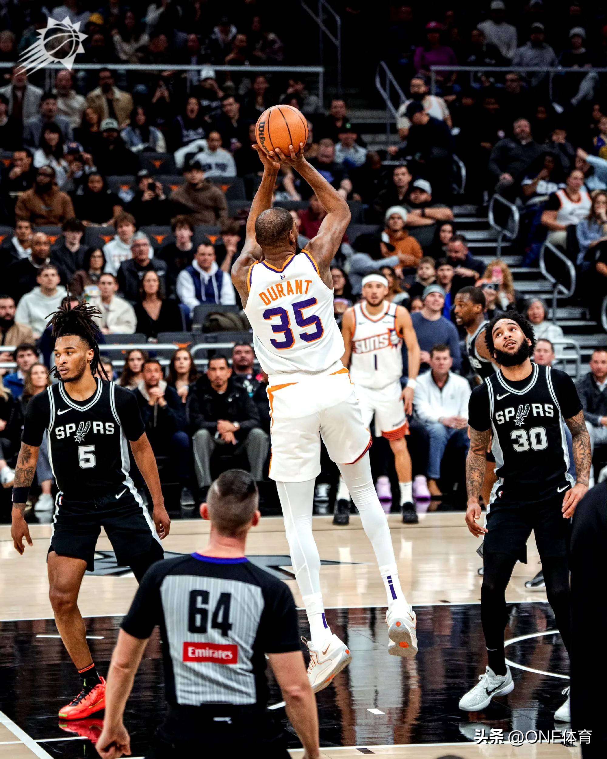 J9-菲尼克斯太阳迎NBA季后赛关键赛，窗口期主帅复盘，目标明确，身体对抗强度拉满的简单介绍