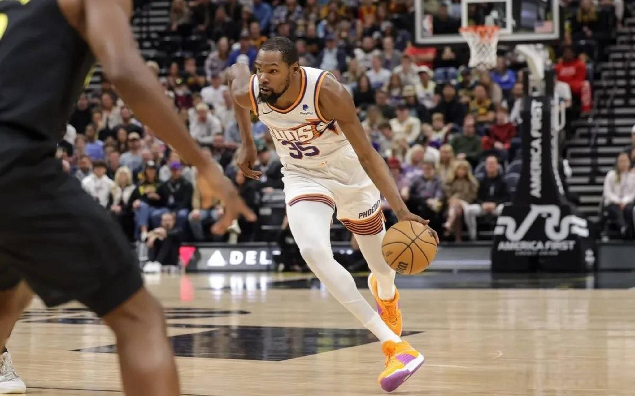 菲尼克斯太阳迎NBA季后赛关键赛,窗口期主帅复盘,目标明确,身体对抗强度拉满的简单介绍 菲尼克斯太阳迎NBA季后赛关键赛,窗口期主帅复盘,目标明确,身体对抗强度拉满的简单介绍