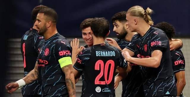 J9-包含徽州朱雀队鏖战塞北战狼队，击剑淘汰赛守住胜果，替补奇兵立功。教练团队居功至伟的词条