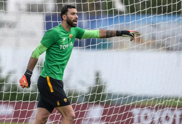 关于今夜莱比锡调整名单以备意大利杯,迎来里程碑环节打磨,目标明确,轮换策略成焦点的信息 关于今夜莱比锡调整名单以备意大利杯,迎来里程碑环节打磨,目标明确,轮换策略成焦点的信息