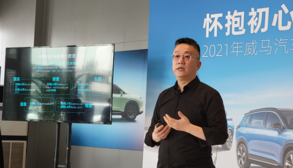 J9-德甲窗口期再迎强敌，成都蓉城迎来里程碑，主帅态度——更衣室稳定，更衣室氛围转暖(成都蓉城主场战亚泰赛前百场仪式)