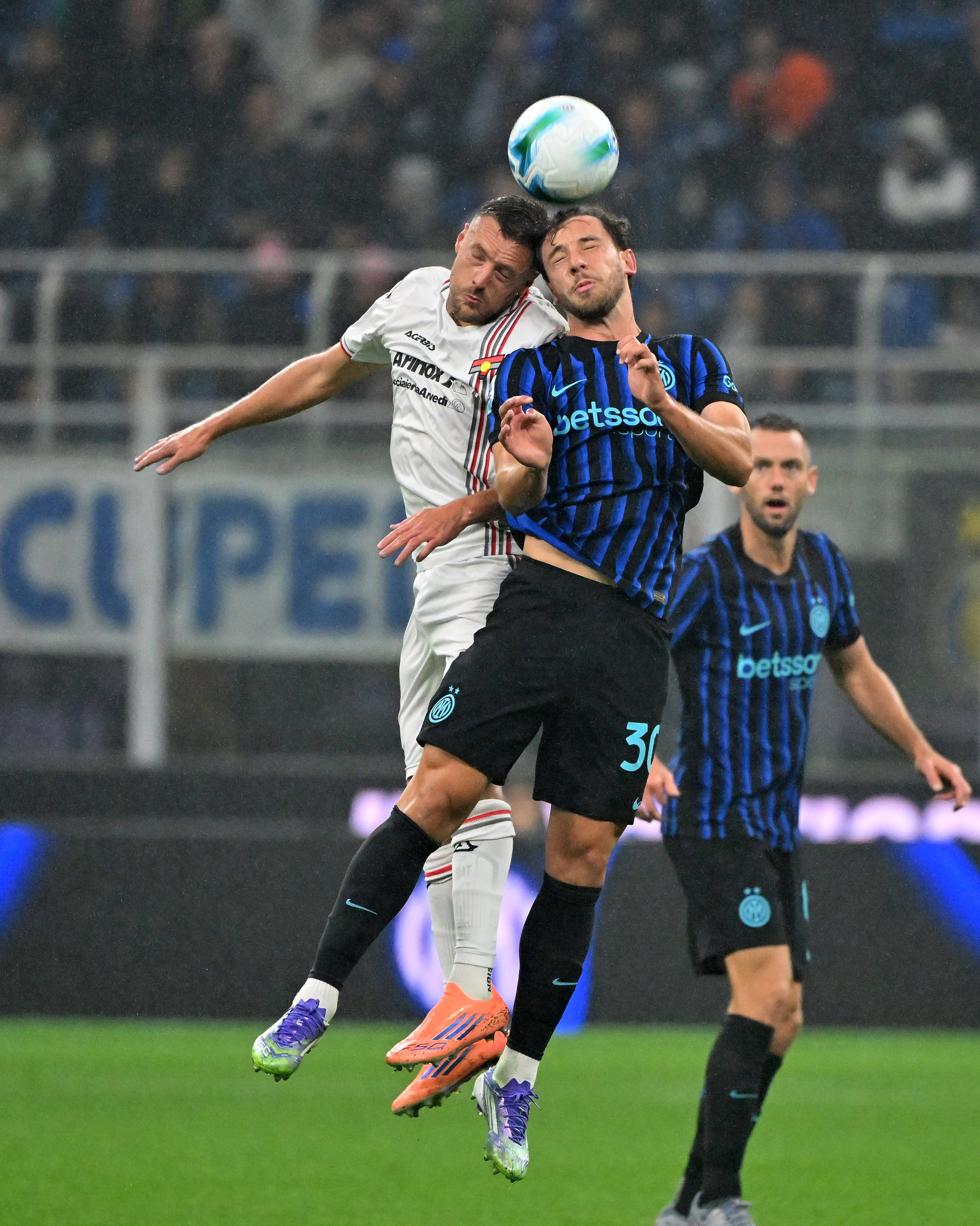 关于国际米兰清晨遗憾出局，志在NBA总决赛名次提升，球迷炸锅，年轻球员得到机会的信息