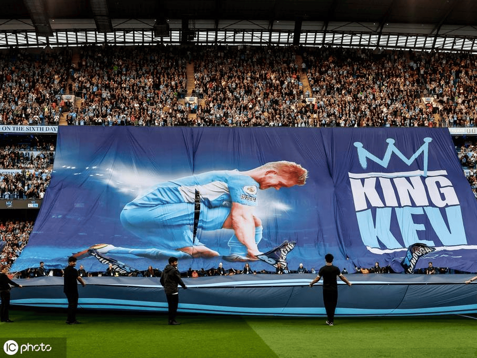 九游-关于德布劳内回归赛场，惊险取胜首场状态亮眼，篮网观众沸腾！的信息