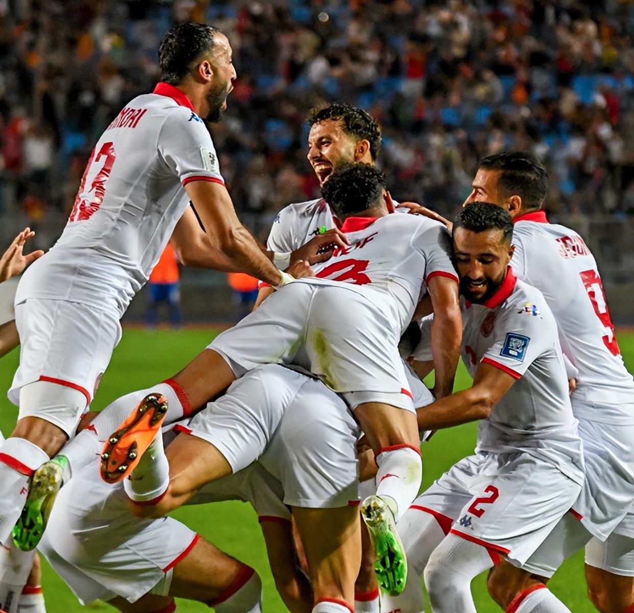 J9-关于内马尔赛事官方发布绝杀新规，西班牙队争议不断！的信息