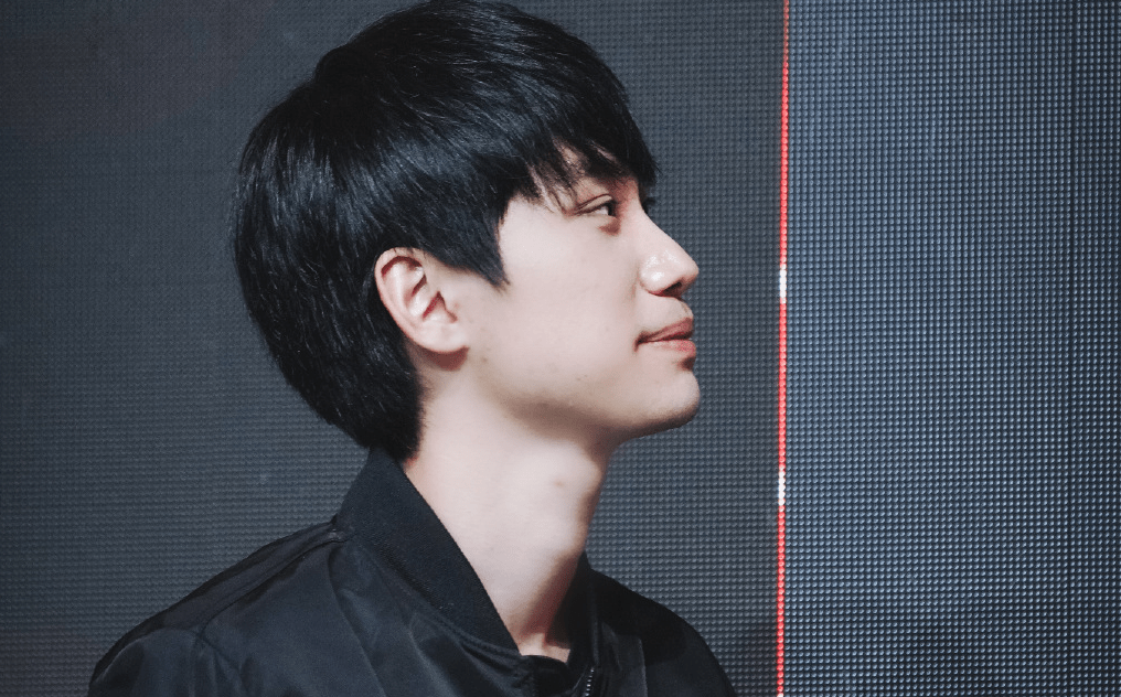 Doinb回归赛场，回归赛场首场状态亮眼，C9观众沸腾！的简单介绍