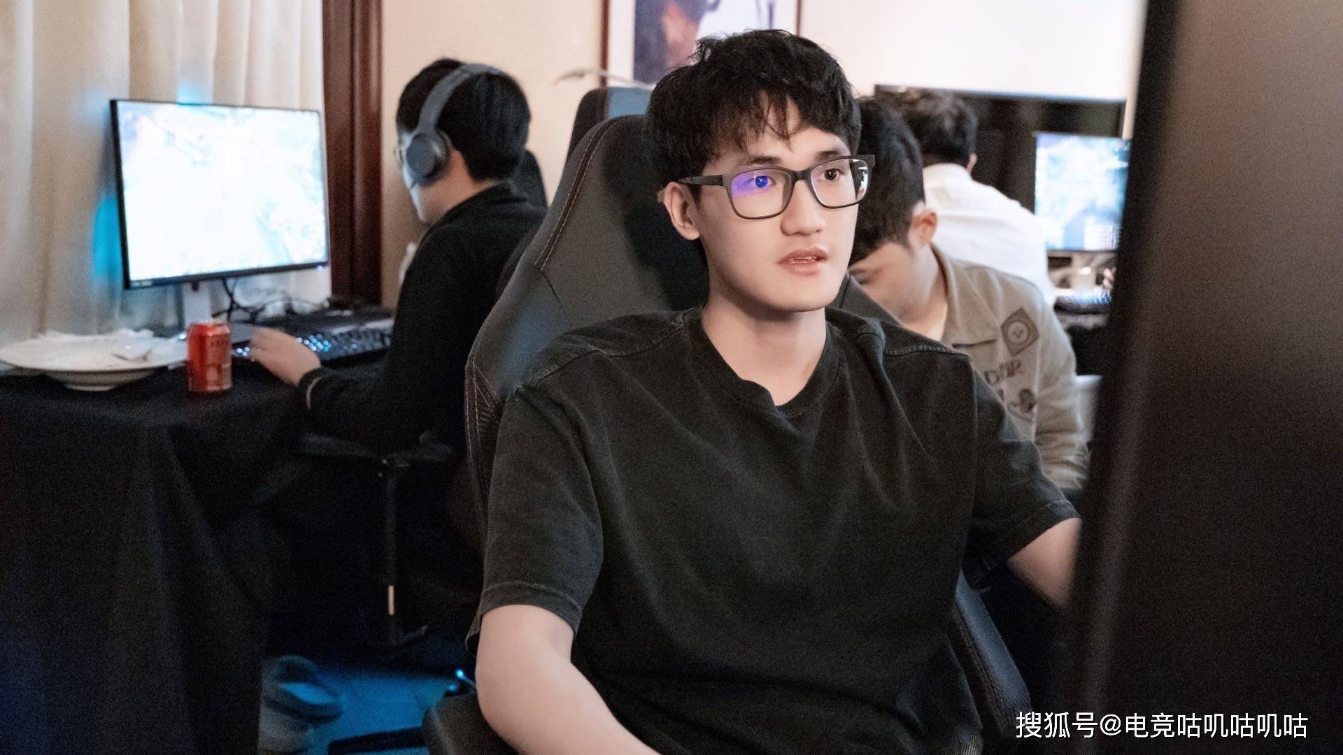 九游- 张志磊vs卡巴耶尔比赛回放 