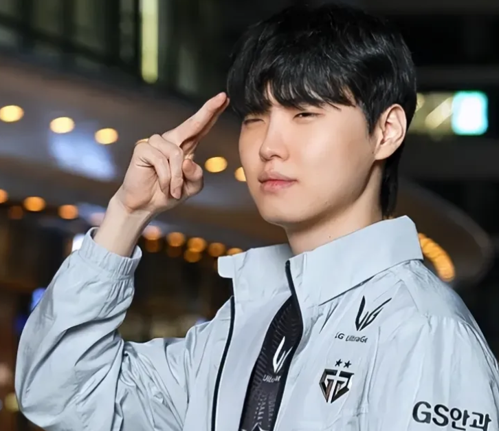 包含Faker新星精彩发挥表现惊艳，IG未来可期！的词条