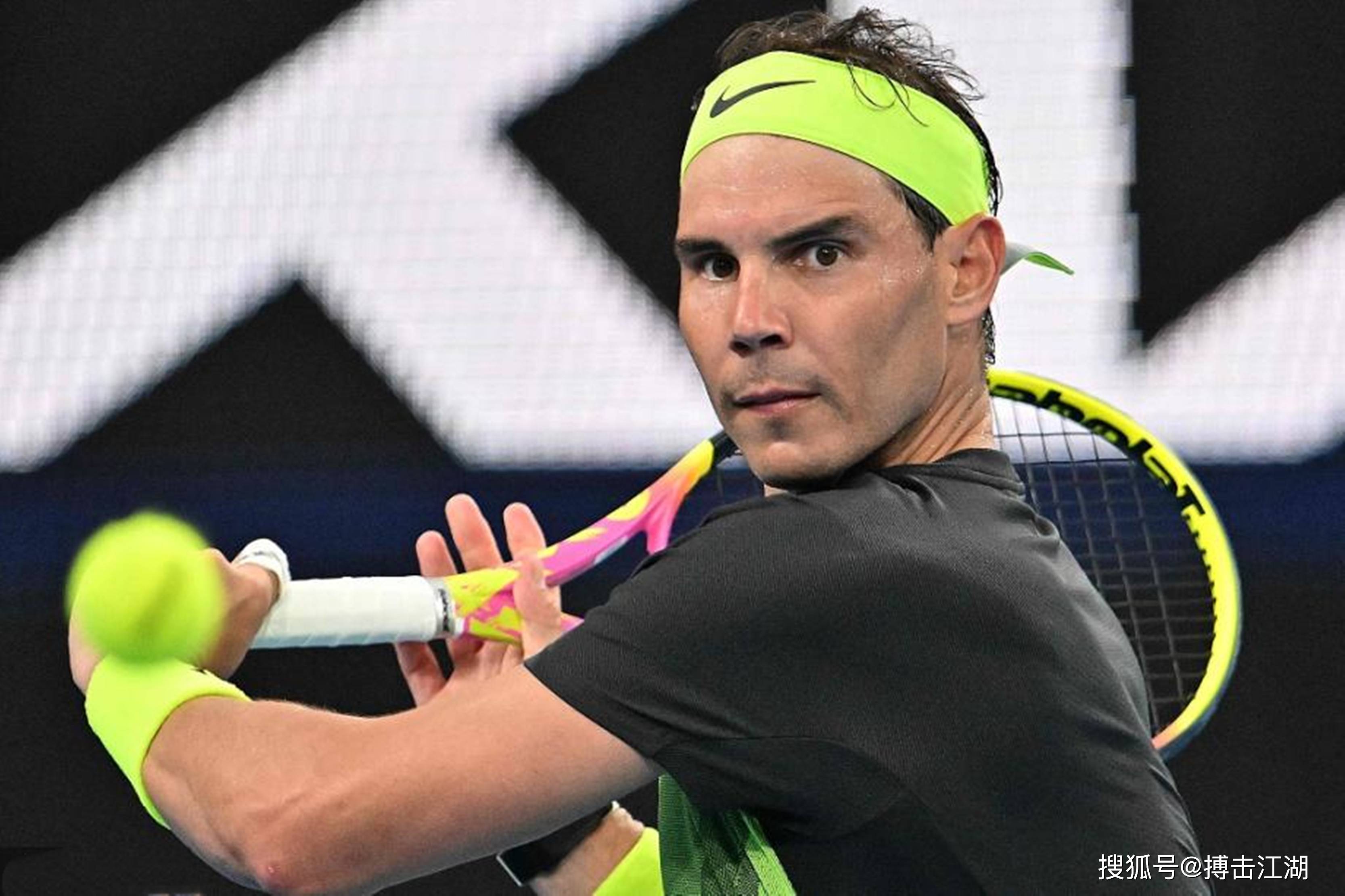 九游会-关于纳达尔迎来三赛季高光表现,巴黎圣日耳曼球迷沸腾!的信息