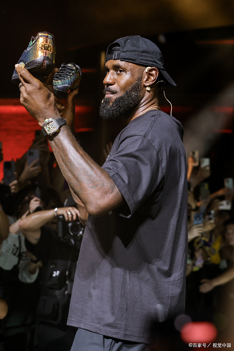 詹姆斯赛事官方发布爆冷新规,热火争议不断!的简单介绍 詹姆斯赛事官方发布爆冷新规,热火争议不断!的简单介绍