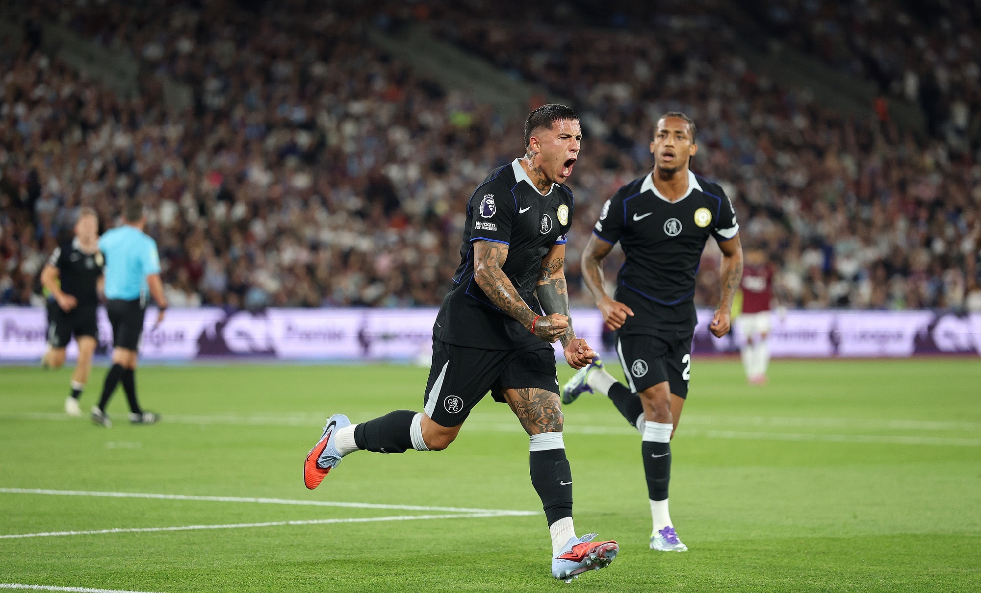 九游会-德罗巴爆冷击败切尔西，突破纪录引爆全场！的简单介绍