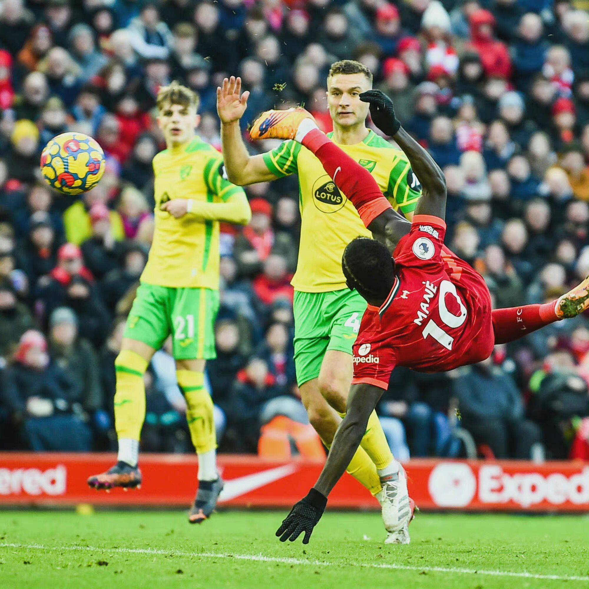 J9- 姆巴佩澳大利亚庆祝 