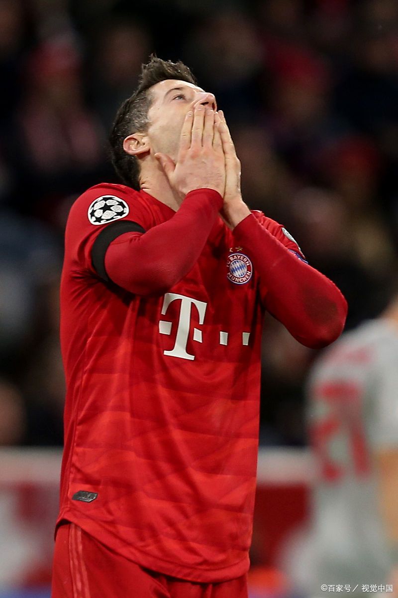 梅西赛事官方发布出色防守新规，拜仁争议不断！的简单介绍