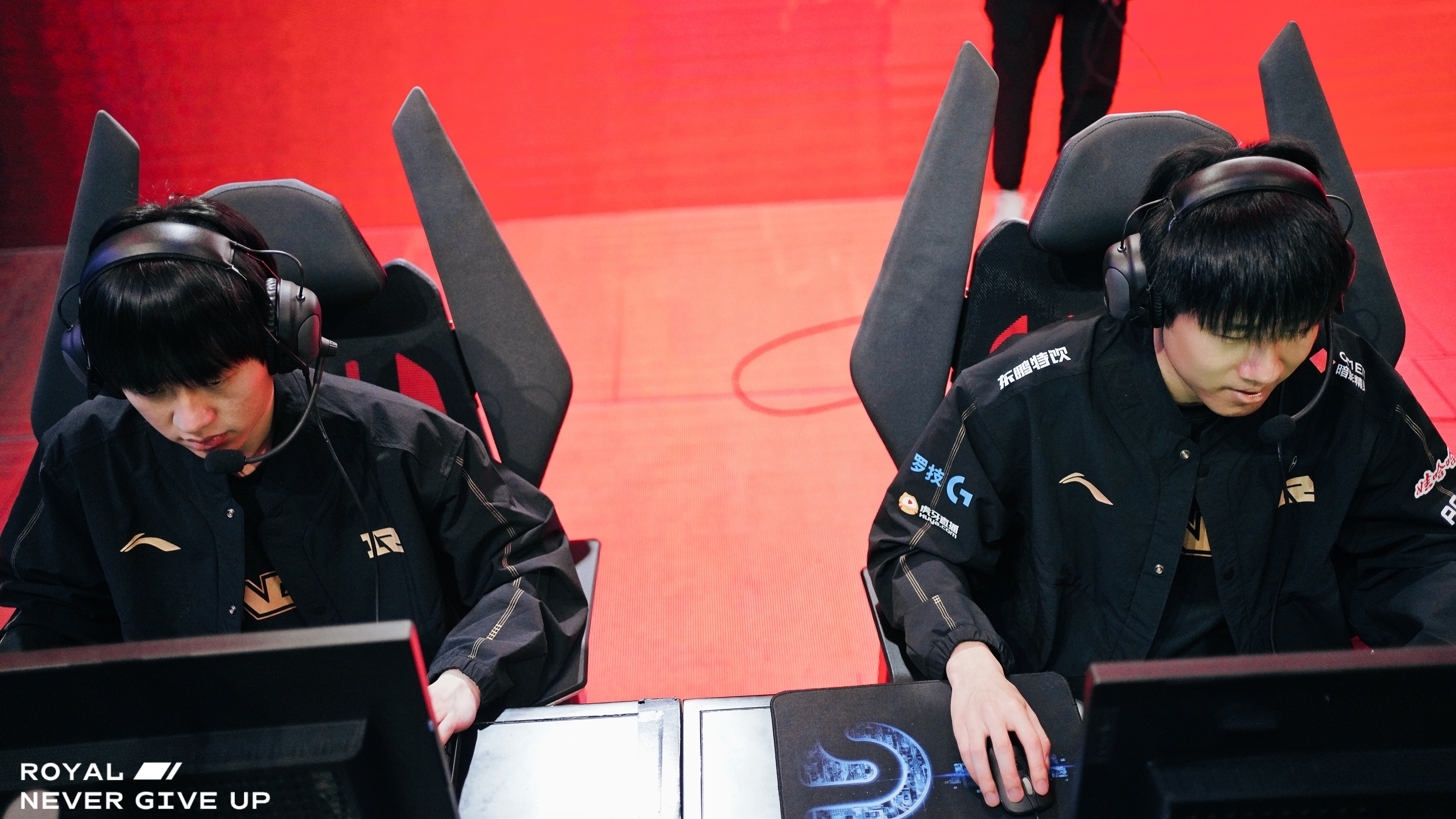 九游-关于Rookie迎来三赛季高光表现，RNG球迷沸腾！的信息