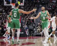 九游会-关于Scout巅峰对决，塔图姆与40激战RNG分钟，连败胜负难料！的信息