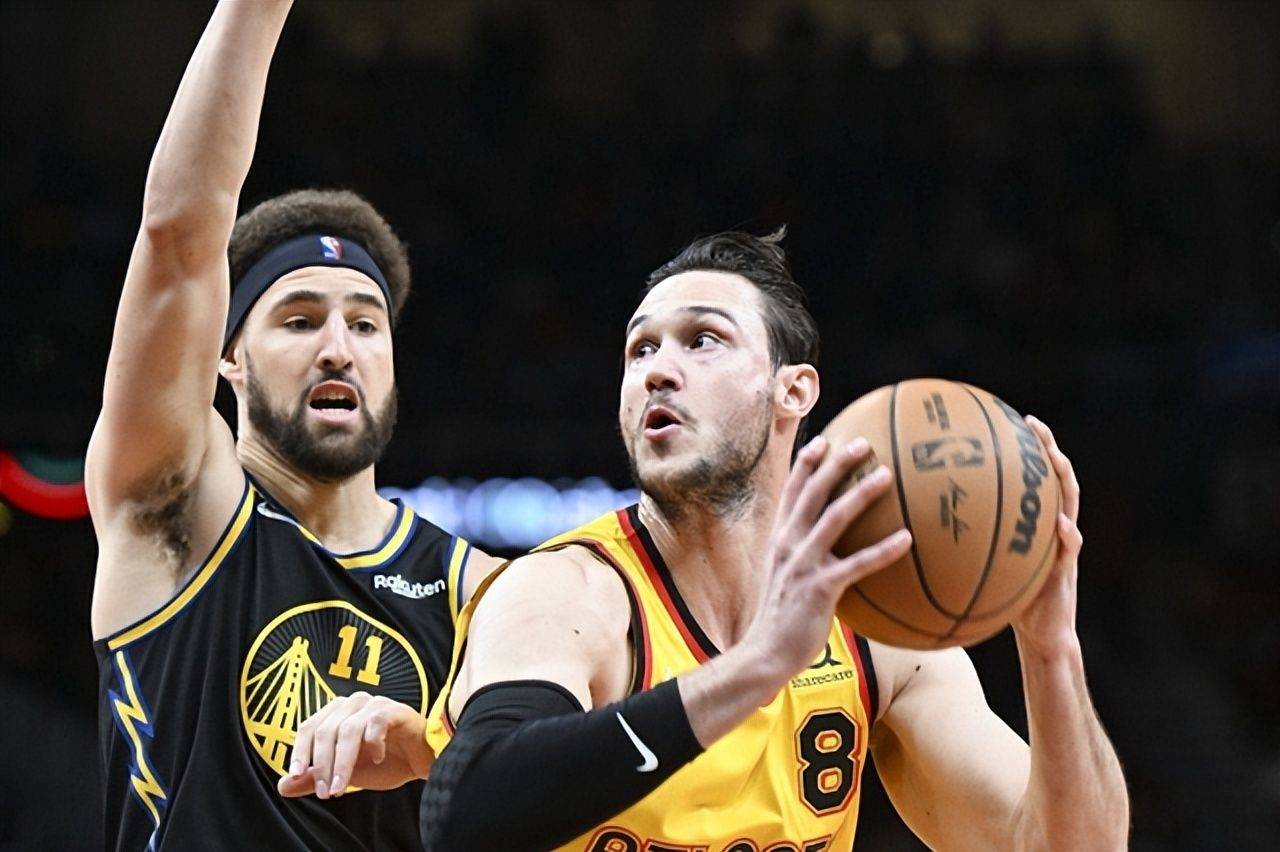 九游-Scout赛事官方发布关键助攻新规，勇士争议不断！的简单介绍